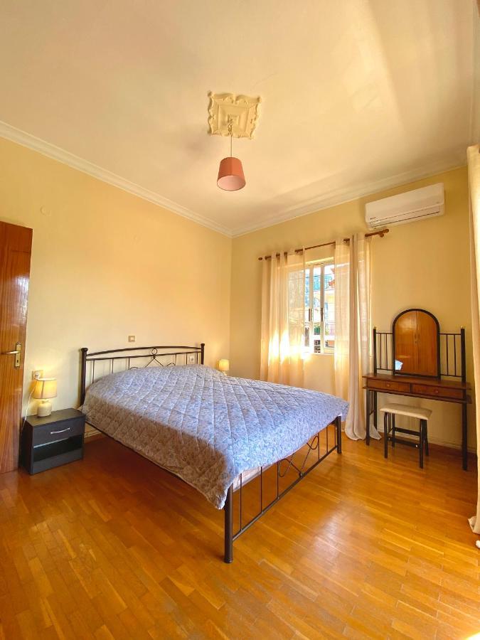 Dimitris Apartment ディアコプト エクステリア 写真